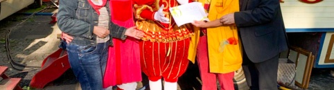 All för dat Laache d'r Pänz: Benefizkonzert bringt 1.387 Euro für Kölner Klinik-Clowns 