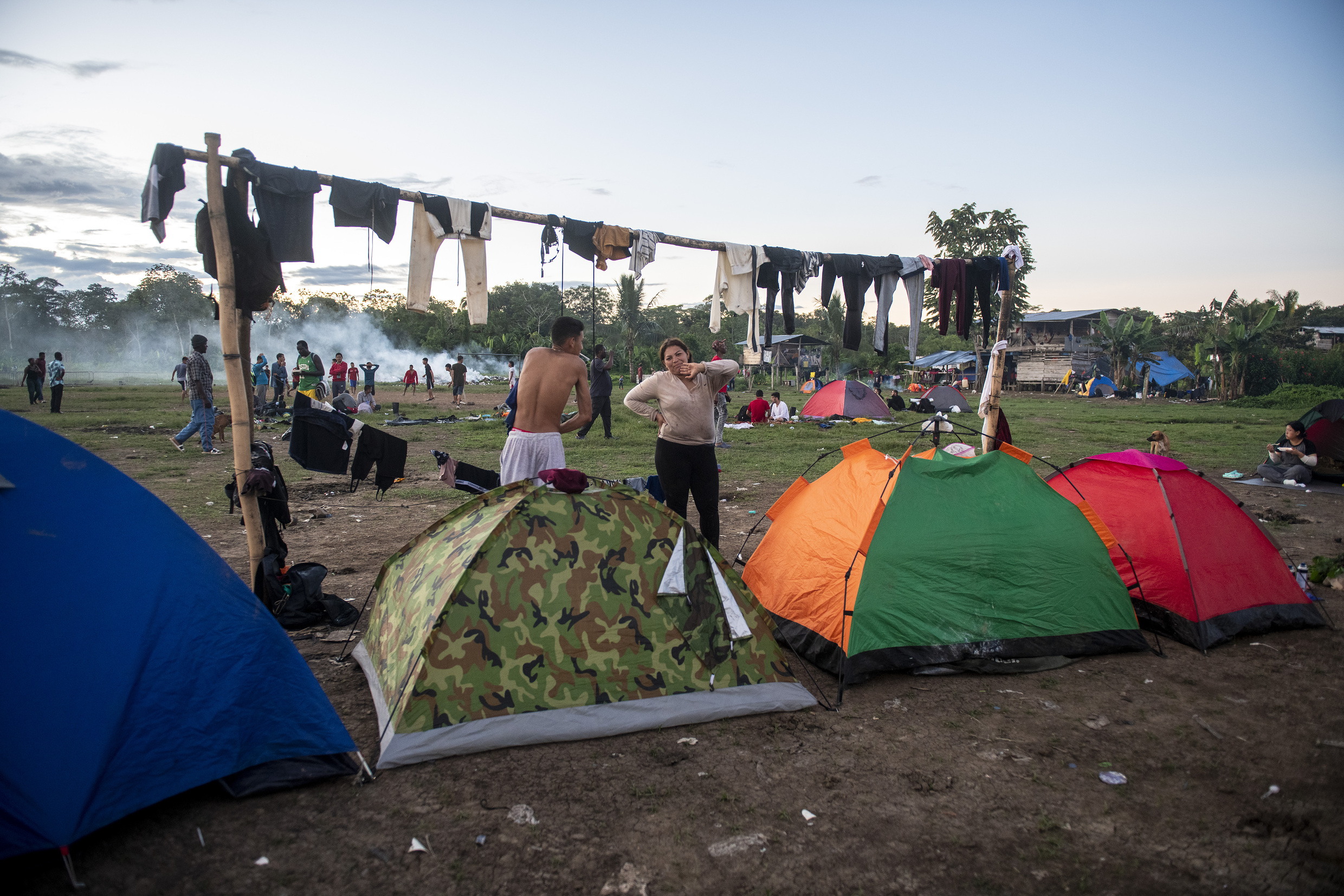 Das indigene Dorf Canaan ist für die Migranten die letzte Station im Darien, bevor sie - organisiert vom Grenzschutz / Milität - in das Durchgangslager Metiti kommen. Foto: © Florian Kopp / Adveniat