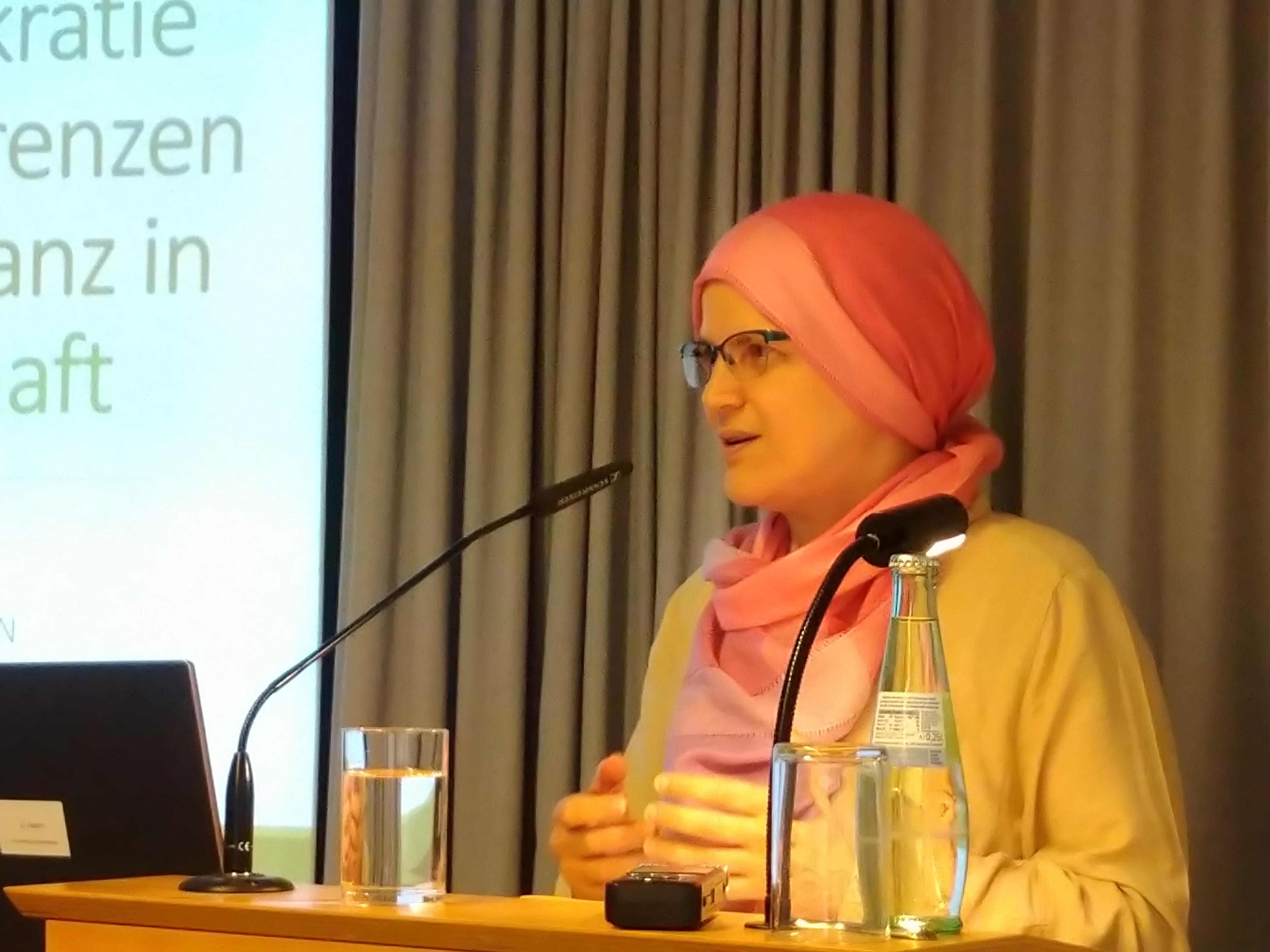 Ayten Kilicarslan, die Geschäftsführerin des Sozialdienstes muslimischer Frauen. Foto: © Hildegard Mathies/Stadtdekanat Köln