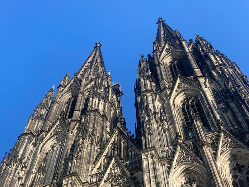 (Fast) Gerüstfrei bis voraussichtlich 2023: Die Türme des Kölner Doms. Foto: © Hildegard Mathies / Stadtdekanat Köln