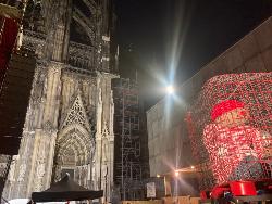 Der Nubbel am Dom, bevor es ihm an den Kragen ging. Foto: © Hildegard Mathies